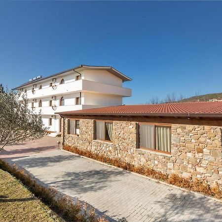 Fushe-Drac Hotel San Pietro Martin المظهر الخارجي الصورة