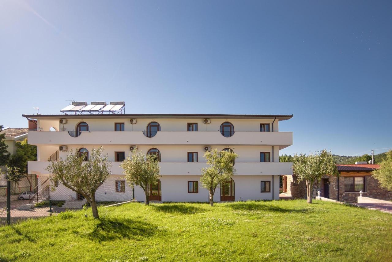 Fushe-Drac Hotel San Pietro Martin المظهر الخارجي الصورة