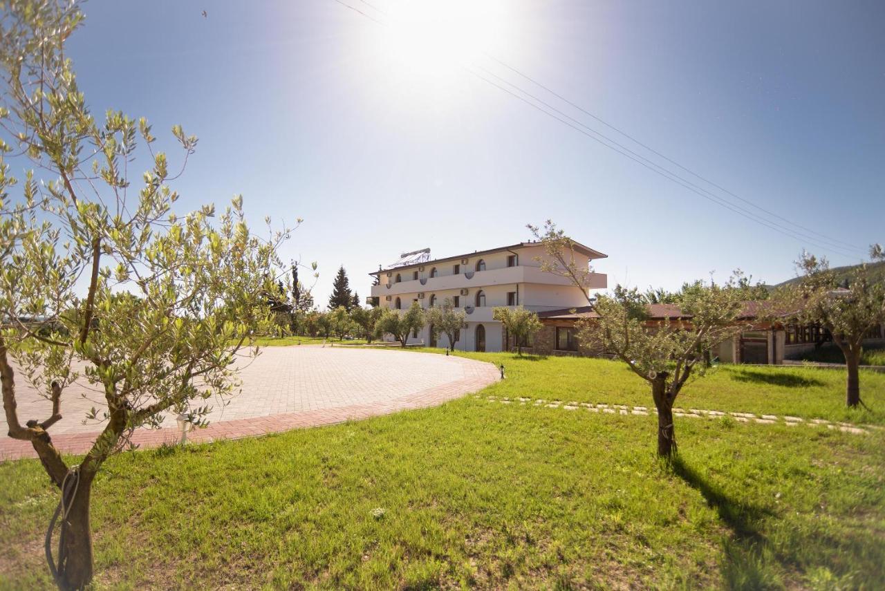 Fushe-Drac Hotel San Pietro Martin المظهر الخارجي الصورة